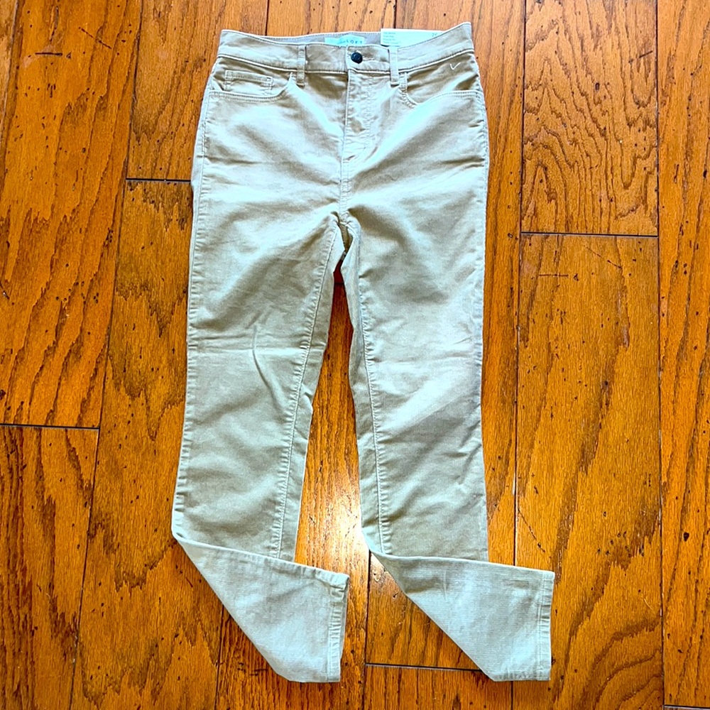 NWT Loft Petite high rise skinny tan cords- so perfect!